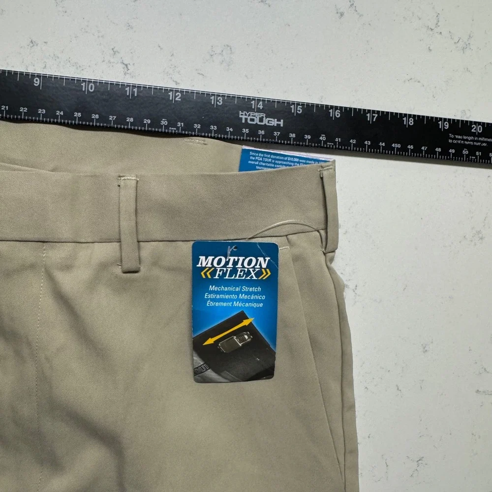 PGA Tour Golf Pants Mens 32x30 Plaza Taupe Motion Flex Stretch PVBS50M2RS